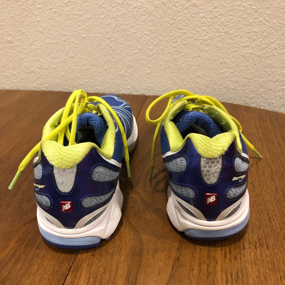 New Balance Running Shoes - Picture 3 of 4